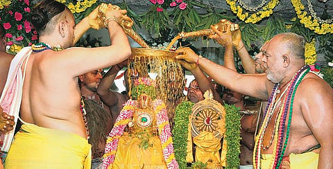 திருச்சானூர் பிரம்மோற்சவம்: மலர்மேல் மழலையாய் தோன்றிய மங்கை﻿