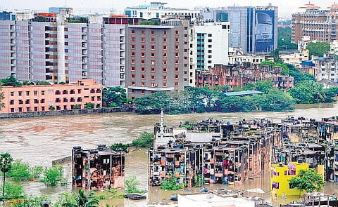 வெள்ளப் பாதிப்﻿பு: ஏன் மூழ்கியது சென்னை?