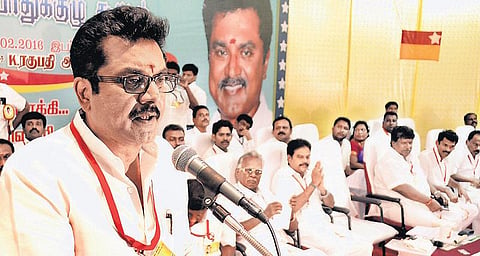 அதிமுக கூட்டணியில்தான் சமக உள்ளது﻿: பொதுக்குழுவில் சரத்குமார் தகவல்﻿