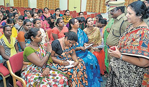 திருநங்கைகள் வேலைவாய்ப்பு முகாம்: சென்னை போலீஸார் ஏற்பாடு﻿