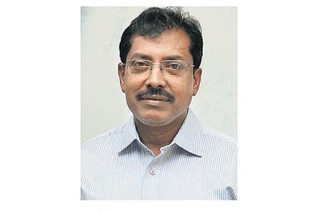 காக்கிச் சட்டையிலிருந்து கரை வேட்டிக்கு மாறிய பீர் முகமது