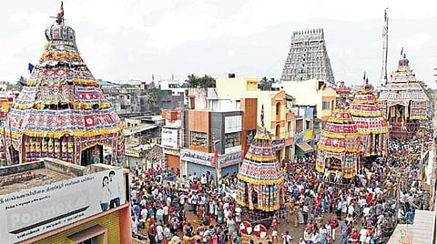4 மகாமகங்களுக்கு பிறகு﻿﻿ ஆதிகும்பேஸ்வரர் கோயிலில் தேரோட்டம்﻿