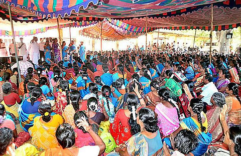 தேர்தல், தேர்வு நெருங்குவதால்﻿ அரசு ஊழியர் போராட்டம் தற்காலிகமாக ஒத்திவைப்பு﻿