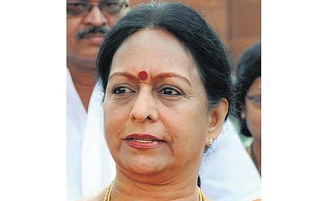 சாரதா ஊழல் வழக்கில் நளினி சிதம்பரத்துக்கு சிபிஐ சம்மன்﻿