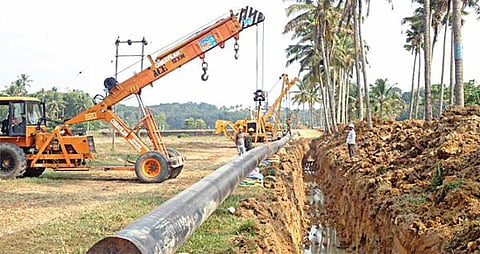 ‘கெயில்’ திட்டத்தை எதிர்த்து தாக்கல் செய்யப்பட்ட﻿﻿ தமிழக அரசு, தேமுதிக மனுக்கள் தள்ளுபடி﻿: உச்ச நீதிமன்றம் உத்தரவு
