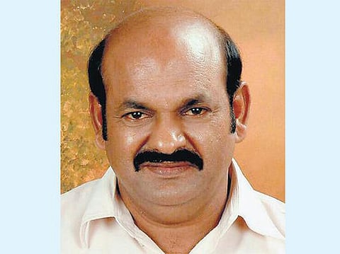 பைக் விபத்தில் நகைச்சுவை நடிகர் பலி﻿: மற்றொரு நடிகர் பலத்த காயம்﻿
