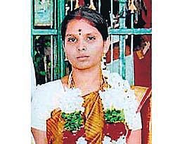 கவுசல்யாவின் மேற்படிப்பு செலவை ஏற்கும் இந்திய இன்சூரன்ஸ் ஊழியர் சங்கம்
