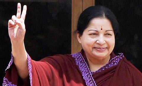 அதிமுக மீண்டும் ஆட்சியை பிடிக்கும்﻿: டைம்ஸ் நவ்-சி வோட்டர் கருத்துக் கணிப்பில் தகவல்