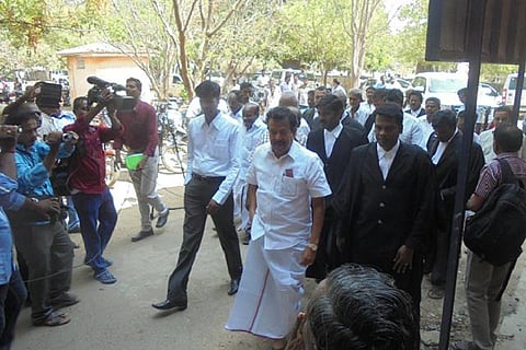 சொத்துக் குவிப்பு வழக்கில் இருந்து பொன்முடி விடுவிப்பு: ஊழல் தடுப்புப் பிரிவு சிறப்பு நீதிமன்றம் தீர்ப்பு