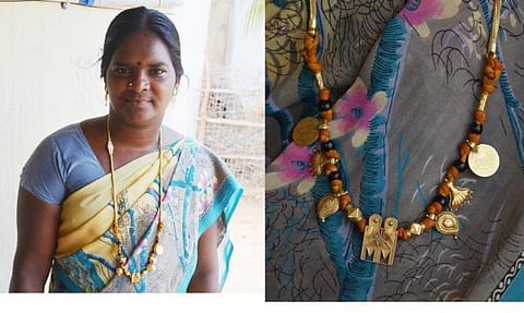 உதயசூரியன் சின்னத்தையே மாங்கல்யமாகக் கொண்டு வாழும் மதுரா பட்டி கிராமப் பெண்கள்