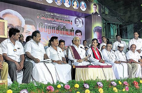 கொளுத்தும் வெயிலில் அனல் பறக்கும் பிரச்சாரம்﻿: துறைமுகம் தொகுதியை முற்றுகையிடும் அரசியல் கட்சிகள்﻿