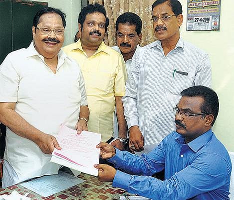 துரைமுருகனுக்கு ரூ.7 கோடி சொத்து﻿; மனைவிக்கு ரூ.22 கோடி; சொந்தமாக வாகனம் ஏதும் இல்லை﻿