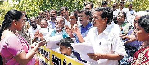 மதுக்கடைகளை மூடாமல் தேர்தலை 100 சதவீதம் நியாயமாக நடத்த முடியாது﻿: மக்கள் அதிகாரம் அமைப்பு கருத்து