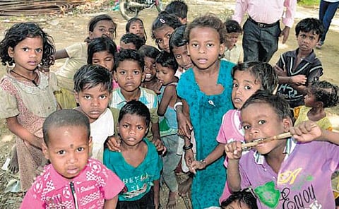 புலம்பெயர்தல் எனும் சாபம்﻿