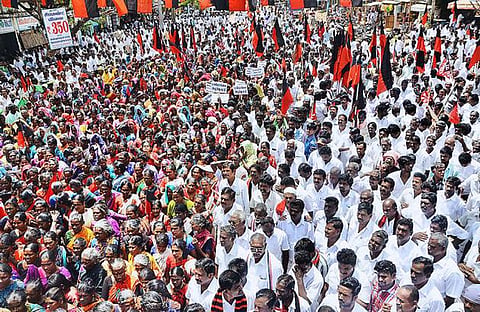 மாலுமி இல்லாத கப்பல்; தளபதி இல்லாத படை! தோல்விக்கு காரணம் கற்பிக்கும் கொங்குமண்டல திமுகவினர்
