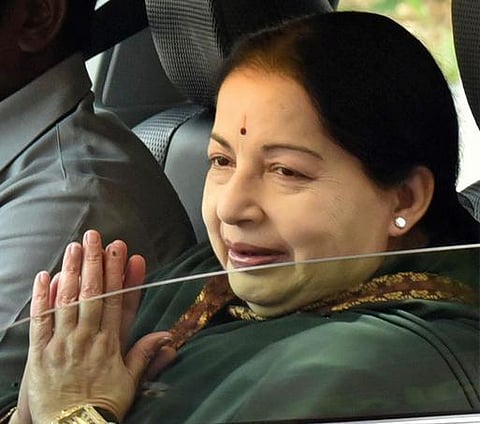 வாக்காளர்களை சந்தித்து நன்றி தெரிவிக்க வேண்டும்: அதிமுகவினருக்கு ஜெயலலிதா வேண்டுகோள்