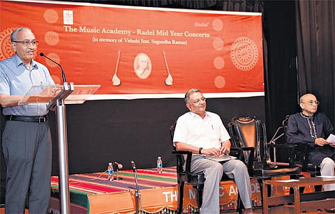 இளம் கலைஞர்களை ஊக்குவிக்க வருடத்தின் மத்தியில் இசை நிகழ்ச்சிகள்: மியூசிக் அகாடமி தலைவர் என்.முரளி தகவல்﻿﻿