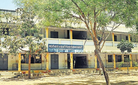 புதுக்கோட்டை மாவட்டம் கொத்தமங்கலத்தில்﻿ 14 மருத்துவர்களை உருவாக்கி சாதனை புரிந்த அரசுப் பள்ளிகள்﻿