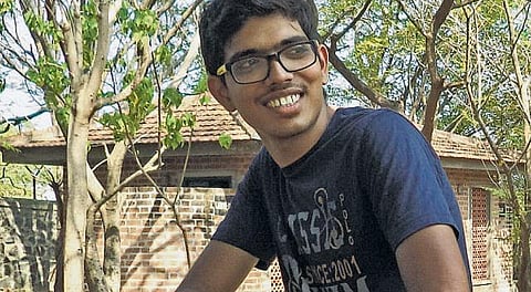 பாக்கெட் நாவல் திறந்த வாசல்