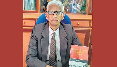 தமிழகத்தின் மத்திய அரசு அலுவலகங்களில் தமிழை ஆட்சி மொழியாக்க வேண்டும்: சீத்தாகாந்த் மகாபாத்ர குழுவின் அறிக்கையை வெளியிட கோரிக்கை﻿