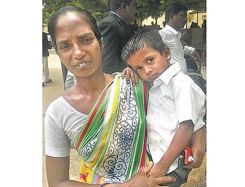 திருப்பதி என்கவுன்ட்டர் வழக்கு﻿: விசாரணை குழு அறிக்கையின் நகலை வழங்கக் கோரி மனு﻿