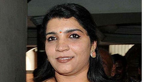 சோலார் பேனல் மோசடி வழக்கு﻿: விசாரணைக்கு தொடர்ந்து வராத சரிதா நாயருக்கு கைது வாரன்ட்﻿