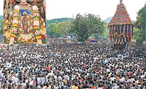 அழகர் கோயிலில் ஆடித் தேரோட்டம்: திரளான பக்தர்கள் பங்கேற்பு﻿