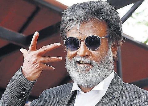 கபாலியைக் கனவில் பார்த்த கதை: கண்கள் உறங்கினாலும் கனவுகள் உறங்காதே...!﻿