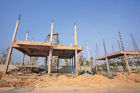 உள்கட்டமைப்பு திட்டங்களில் கால தாமதம்: ரூ.1.59 லட்சம் கோடி கூடுதல் செலவு