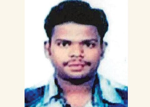 நாவலூர் அருகே ரூ.10 லட்சம் கேட்டு ஐடி பொறியாளரை கடத்திய 4 பேர் கைது: போலீஸார் தீவிர விசாரணை
