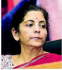 2  சதவீத வட்டி குறைப்பு தேவை: மத்திய அமைச்சர் நிர்மலா சீதாராமன் வலியுறுத்தல்﻿