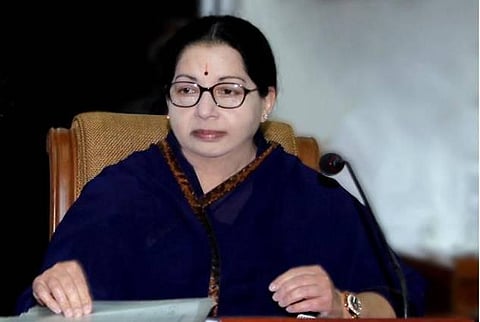 இன்று விநாயகர் சதுர்த்தி விழா﻿: உலகில் அன்பும் அமைதியும் நிலவட்டும்﻿ முதல்வர் ஜெயலலிதா வாழ்த்து﻿