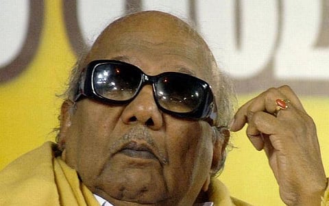 தமிழகத்தின் வளர்ச்சிக்கு அனைவரும் இணைந்து பணியாற்ற வேண்டும்: திருமண விழாவில் கருணாநிதி அழைப்பு