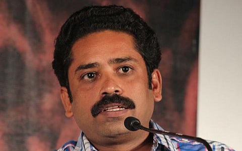 விமர்சனங்களை ஏற்றுக்கொள்ளாவிட்டால் படைப்பாளியால் மெருகேற முடியாது: சீனு ராமசாமி நேர்காணல்