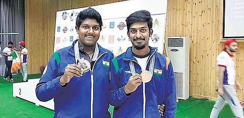 சர்வதேச துப்பாக்கி சுடுதலில் மதுரை மாணவர்கள் சாதனை