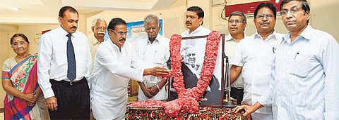 சிங்கப்பூர் முன்னாள் அதிபர்﻿ எஸ்.ஆர்.நாதனின் புகழை பரப்ப வேண்டும்﻿﻿: ஆர்.நல்லகண்ணு வலியுறுத்தல்﻿﻿