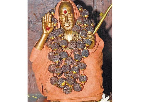 தெய்வத்தின் குரல்: மகான்களுக்கு அருளிய மகாலக்ஷ்மி﻿