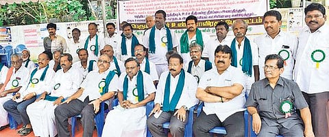 மத்திய அரசைக் கண்டித்து பி.ஆர்.பாண்டியன் தலைமையில் காலவரையற்ற உண்ணாவிரதம்: சென்னையில் தொடங்கியது