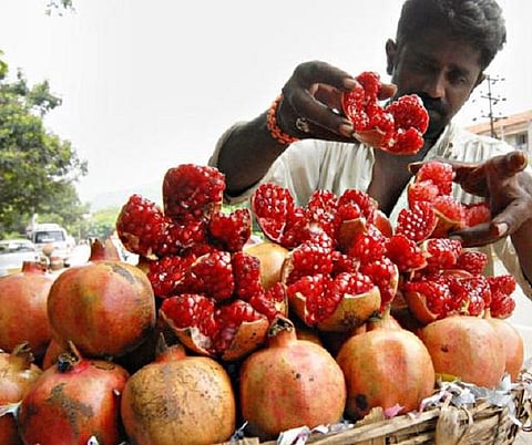 காலத்தின் வாசனை: நிற்பதுவே... நடப்பதுவே...﻿