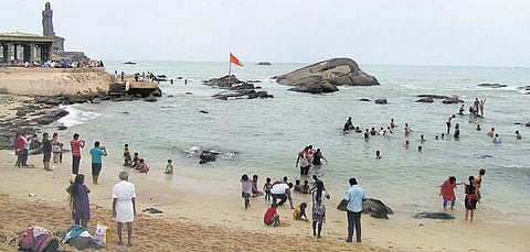 20 நாட்களில் தொடங்கும் சபரிமலை சீஸன்﻿﻿: கன்னியாகுமரியில் அடிப்படை வசதிகள் தேவை﻿- தமிழக அரசுக்கு பக்தர்கள், சுற்றுலா பயணிகள் கோரிக்கை﻿