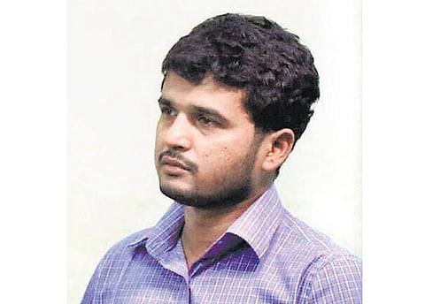 பாலியல் பலாத்கார வழக்கில் பாதிரியார் கைது﻿