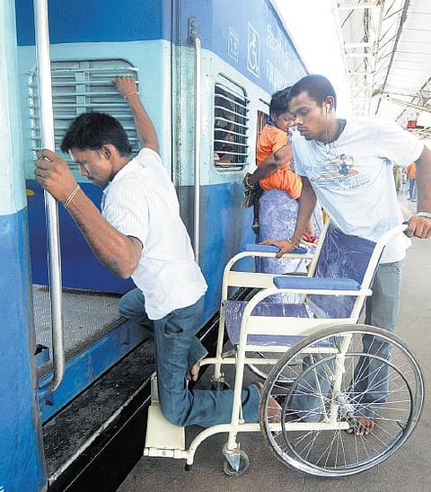விரைவு ரயில்களில் சிறப்புப்பெட்டிகள் நீக்கம்?﻿- மாற்றுத்திறனாளிகள் அதிர்ச்சி﻿