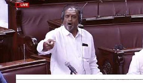 மத்திய அரசின் ரூபாய் நோட்டு உத்திக்கு தமிழக அரசு எதிர்ப்பு