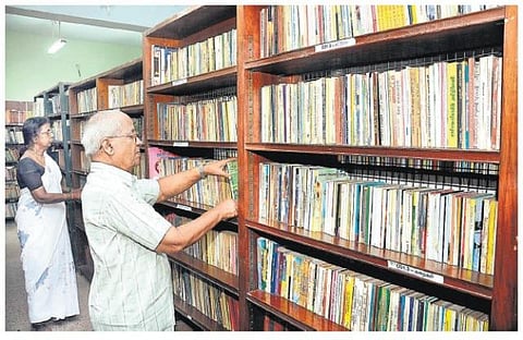 நூலகத் துறைக்கு உள்ளாட்சிகள் ரூ.200 கோடிக்கு மேல் பாக்கி﻿