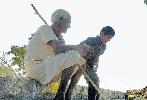 காலத்தின் வாசனை: ரயில் என்ன சாப்பிடும்?﻿﻿﻿