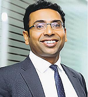 இவரைத் தெரியுமா?-  சவுரப் முகெர்ஜி﻿