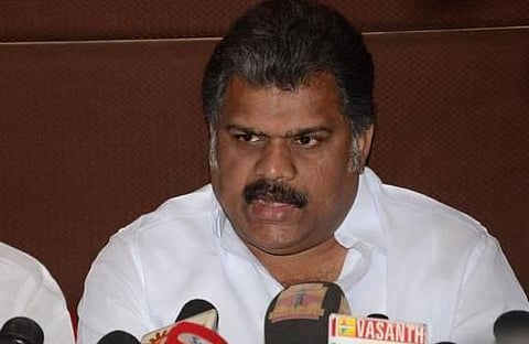 சுங்கக் கட்டணத்தை டிச. 31 வரை வசூலிக்கக் கூடாது: ஜி.கே.வாசன் வேண்டுகோள்