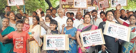 திருநங்கைகளுக்கு பாதுகாப்பு அளிக்க﻿ புதிய சட்டம் கொண்டுவர வேண்டும்﻿: திருமாவளவன் வலியுறுத்தல்﻿