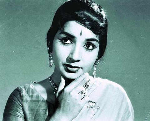 அறைகூவல்கள் பொதிந்துகிடந்த ஜெயலலிதாவின் நாவல்கள்