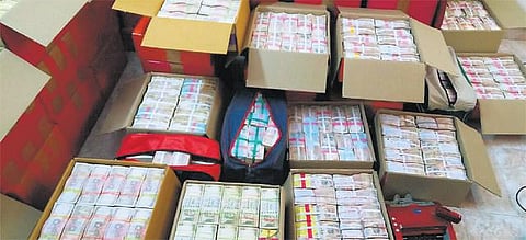 சேகர் ரெட்டிக்கு சொந்தமான வீடு, அலுவலகங்களில்﻿ 2-வது நாளாக வருமான வரித் துறை சோதனை﻿﻿